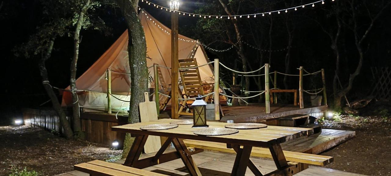 Evasion En Pleine Nature, Tipi Insolite Et Jacuzzi Au Pont Du Gard ! Vers-Pont-du-Gard Exteriör bild