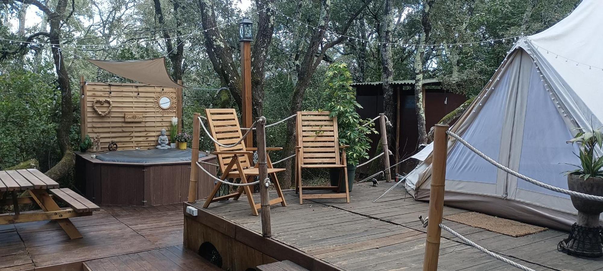 Evasion En Pleine Nature, Tipi Insolite Et Jacuzzi Au Pont Du Gard ! Vers-Pont-du-Gard Exteriör bild